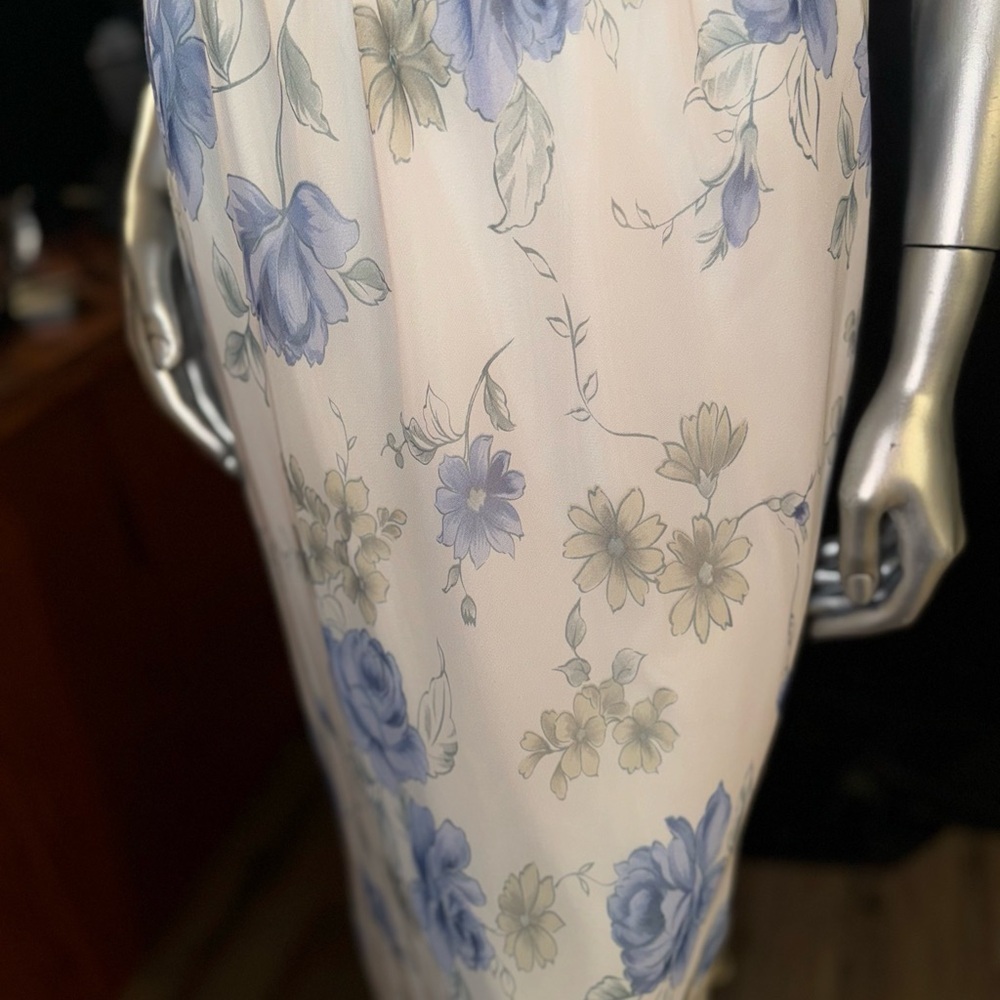 Floral Ankle Skirt - Picture 4 of 4